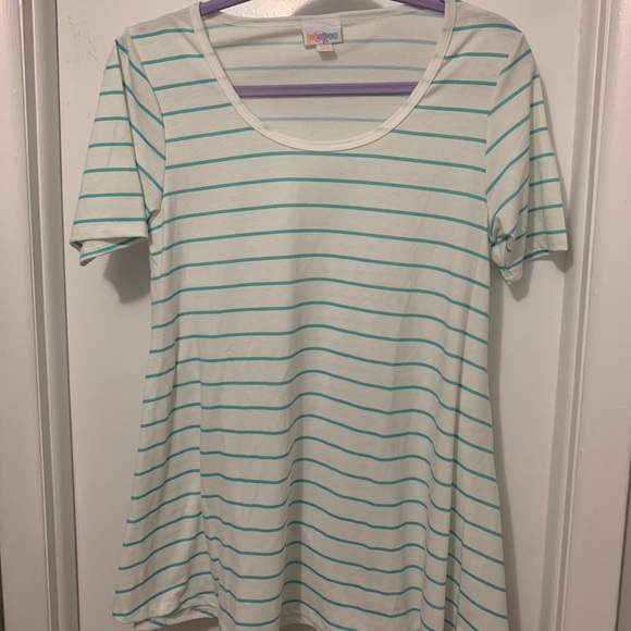 SOLD LuLaroe Perfect T - Picture 3 of 6